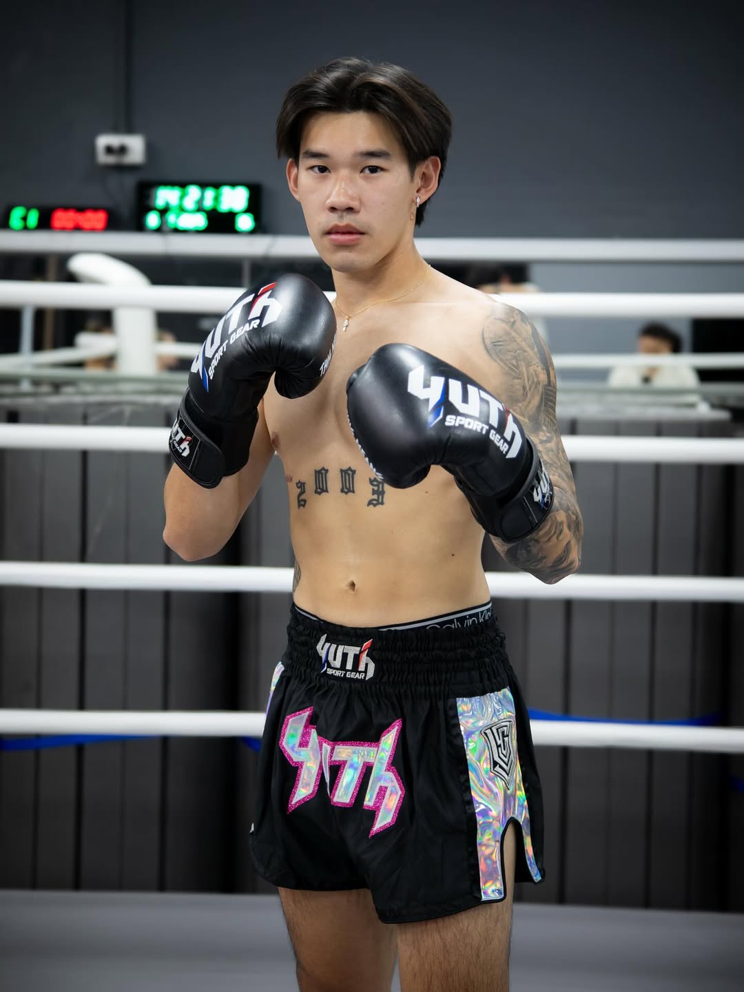 Yuth Hologram Black / Pink / Silver Muay Thai Shorts - Fight.ShopMuay Thai ShortYuthBlue/Pink/SilverXS