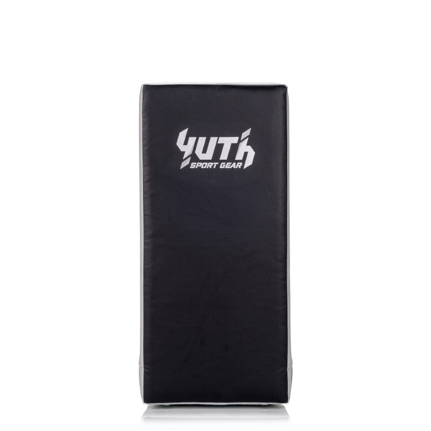 Yuth Kick Shield - Fight.ShopKicking ShieldYuthBlack/Silver